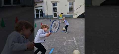 Initiation au tennis (2)