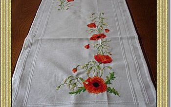 Broderie...chemin de table