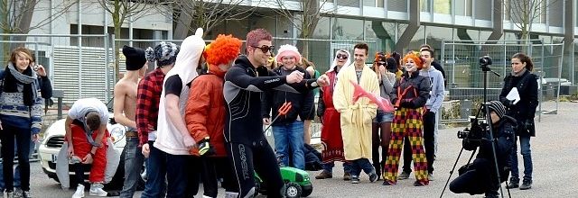Harlem shake à Metz au Centre Pompidou-Metz...
