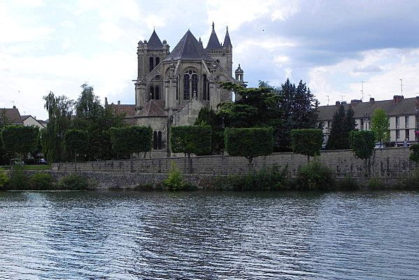 BRAY SUR SEINE