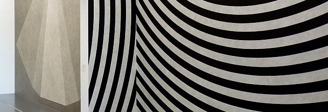 Centre Pompidou-Metz / Sol LeWitt expose en noir et blanc...