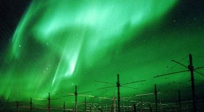 Haarp// faux projet de recherche scientifique mais vrai arme climatique avec des effets dévastateur!