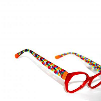 lunettes sur mesure / lunette papillon rouge branches multicolor