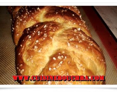 BRIOCHE TRESSEE