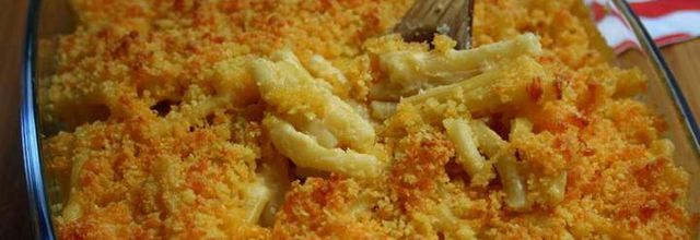 Gratin de macaroni au cheddar 