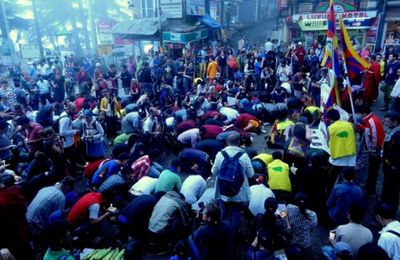 Deux jeunes tibétains se sont immolés à Ngaba 