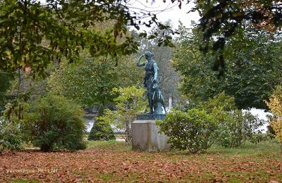 Rambouillet : Artémis en automne 