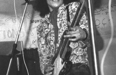TRAFFIC LIGHT (1968-1969)