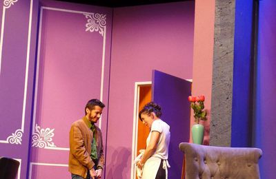 EB - "Pour combien tu m'aimes ?", une comédie jouée par le Théâtre des Salinières...