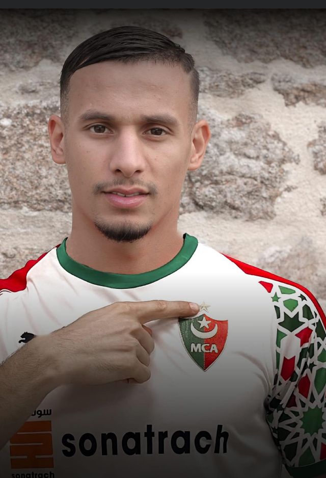 Zerkane Mehdi rejoint le MCA avant de résilier son contrat quelques mois après 