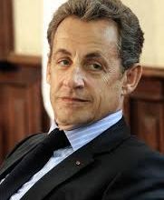 INCROYABLE ! Pour défendre Sarkozy, les extrémistes citent même "Les porteurs de valises du FLN"
