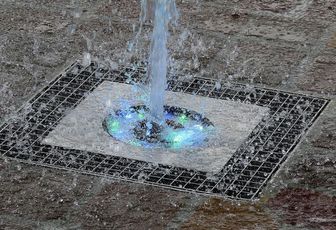 un jet d'eau - fontaine