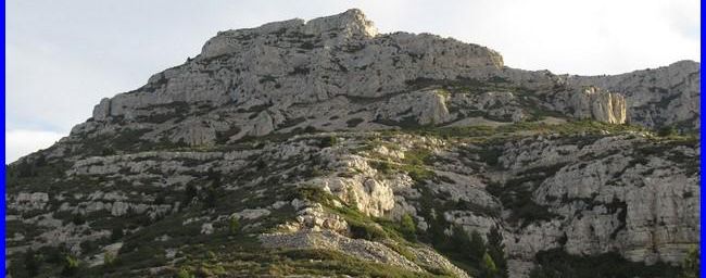 Calanques, la tour de Pise