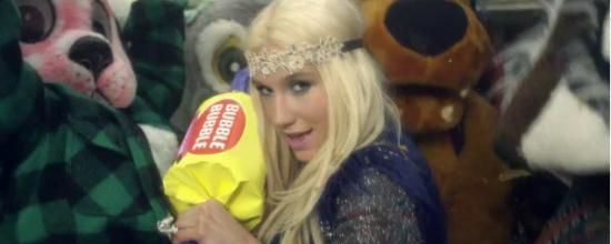 Le clip du jour - Ke$ha ''C'Mon''