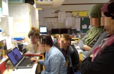 Plaisir VECU 216 : Des images pour raconter la classe