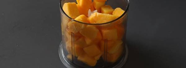 Sorbet mangue citron vert avec seulement 3 ingrédients et prêt à déguster en 5 minutes!