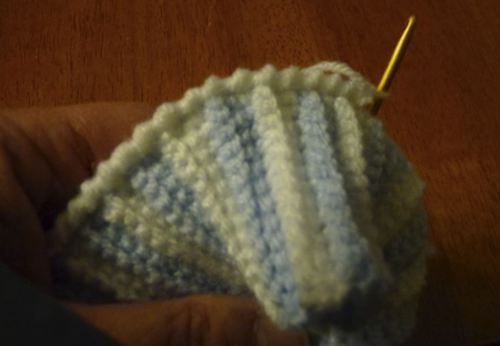 les côtes horizontales au crochet
