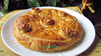 Tourte farcie au faisan, chou et foie gras