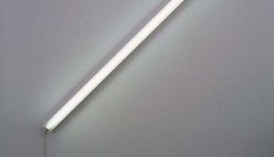 Dan Flavin / gallery Zwirner & Wirth