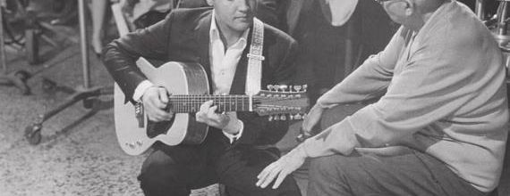 photo elvis - N TAUROG 