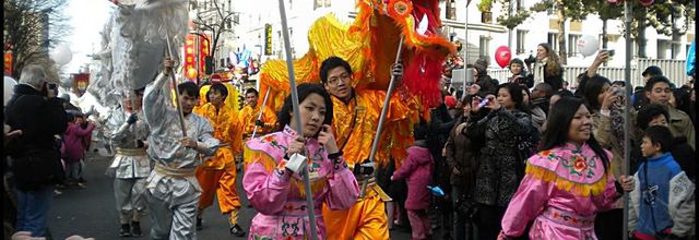 Nouvel An Chinois 2011, un défilé tout en couleurs