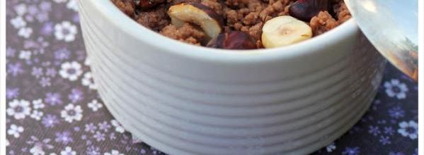 Crumble chocolat~noisette et poires vanillées