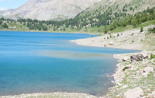 le lac d'Allos dept 04 (4)