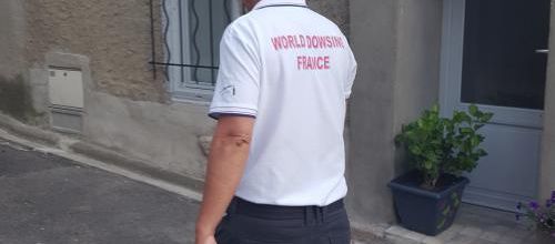 A Pieusse pour des relevés GPS dans le village, le mercredi 20 juillet 2016. (Albert FAGIOLI)