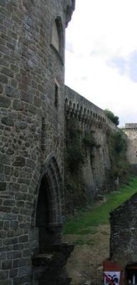 DINAN, CITE MEDIEVALE (Côtes-d'Armor - 22)