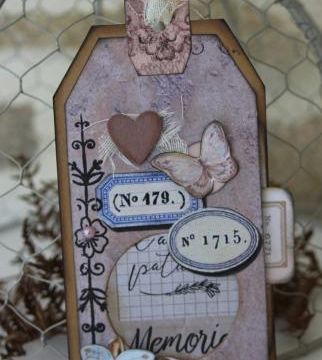 Scrap / Tag à fenêtre ronde