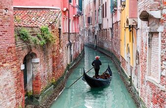 Venise et la découverte perpétuelle ... 
