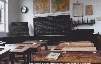 ECOLE CHRETIENNE DE FILLES DE LAY (Loire)