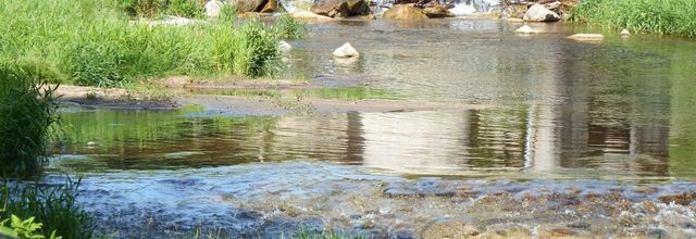 la retenue en reflets et ++