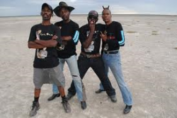 BOTSWANA - Les fans de métal