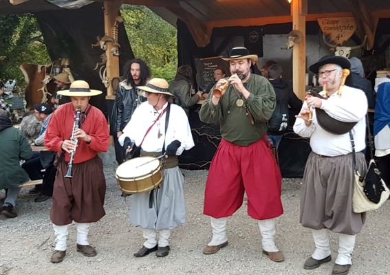 Fest-noz à Etables s/mer