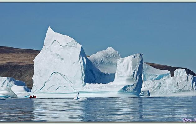 L'indigestion de glaces dans le cimetière d'icebergs de Savissivik se poursuit - Groenland