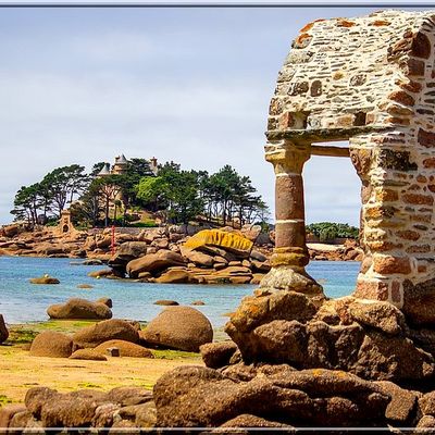 1087 - Ploumanac’h, dans les Côtes-d’Armor (22) (St Guirec)