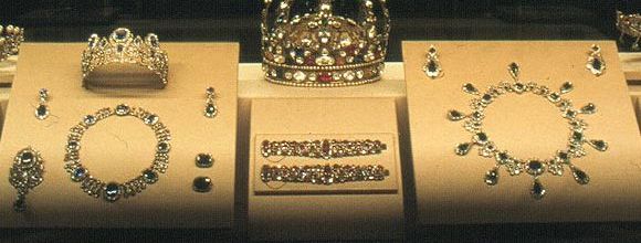 Le VOL des BIJOUX de la COURONNE 1792