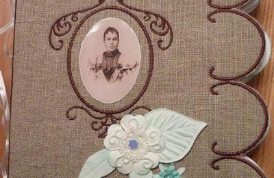 Scrap : Mini album en lin ; Désirée Noël