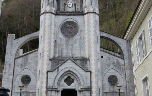 l'église des Eaux Bonnes et ... - 2