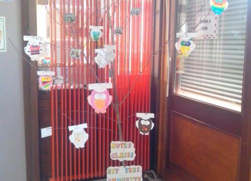 *L'arbre à thème est très chouette