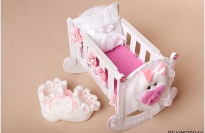 Miniature : un petit lit pour bébé