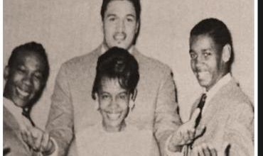 THE BLENDTONES