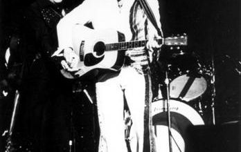 ELVIS 25 NOVEMBRE 1976 