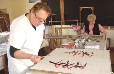 L'atelier peinture sur soie à Cérilly....