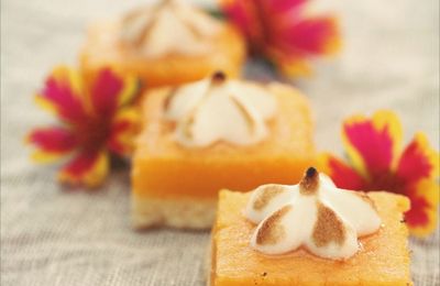 Carrés meringués au fruit de la passion