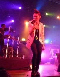 Review : La Roux