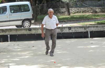LES MONITEURS DE LA BOULE SPORTIVE ( Jeune )