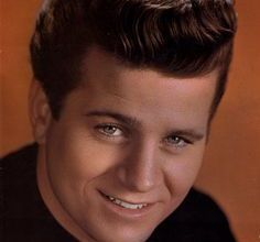 photo JOHNNY BURNETTE