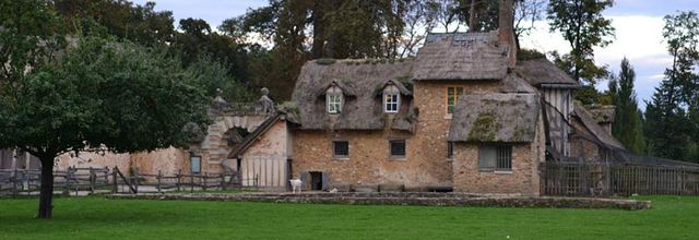 Versailles : Le Domaine de Marie-Antoinette : La ferme